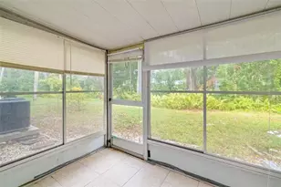 2053 Canal Dr, Bradenton, FL 34207 - Photo 19