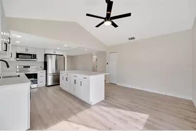 2420 16th Street W, Palmetto, FL 34221 - Photo 11