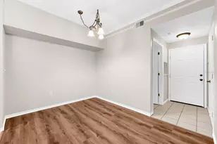 4106 Central Sarasota Pkwy, Sarasota, FL 34238 - Photo 7