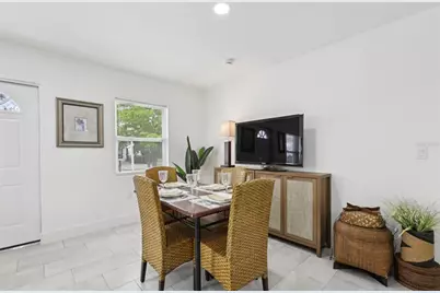 3530 Goodrich Avenue, Sarasota, FL 34234 - Photo 7