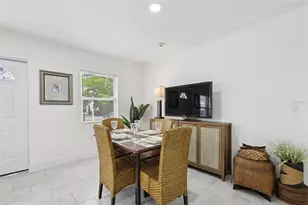 3530 Goodrich Ave, Sarasota, FL 34234 - Photo 7