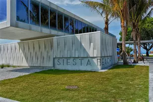 925 Beach Rd, Siesta Key, FL 34242 - Photo 59