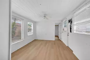 4811 Fairfield Ave S, Saint Petersburg, FL 33711 - Photo 9