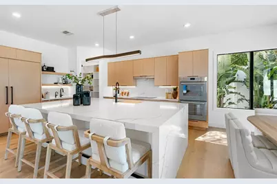 2226 Grove Street, Sarasota, FL 34239 - Photo 17