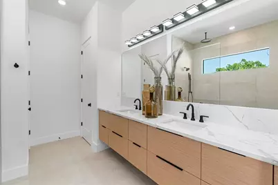 2226 Grove Street, Sarasota, FL 34239 - Photo 35