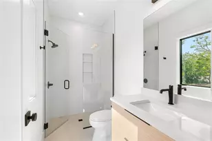 2226 Grove St, Sarasota, FL 34239 - Photo 47