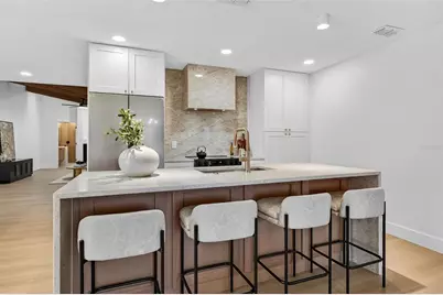 2704 Montague Court E, Clearwater, FL 33761 - Photo 7