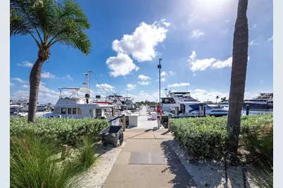 2800 Harbourside Drive #E06, Longboat Key, FL 34228 - Photo 9