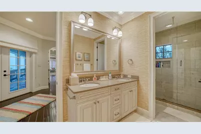 6001 Gulf Of Mexico Drive, Longboat Key, FL 34228 - Photo 35