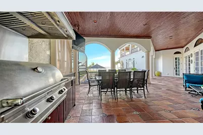 6001 Gulf Of Mexico Drive, Longboat Key, FL 34228 - Photo 17