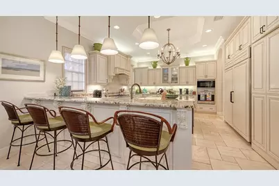 6001 Gulf Of Mexico Drive, Longboat Key, FL 34228 - Photo 11