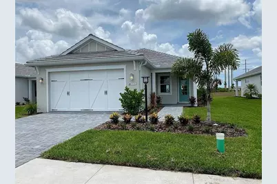 8121 Sternway Road, Sarasota, FL 34240 - Photo 1