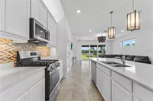 8121 Sternway Rd, Sarasota, FL 34240 - Photo 31