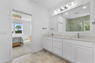 8121 Sternway Rd, Sarasota, FL 34240 - Photo 25