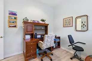 4235 65th Terrace E, Sarasota, FL 34243 - Photo 37