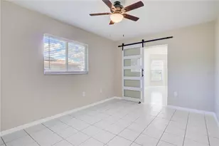 1112 21st St E, Palmetto, FL 34221 - Photo 11