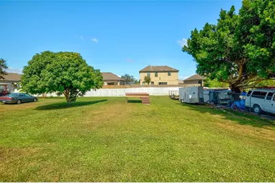 1112 21st Street E, Palmetto, FL 34221 - Photo 17