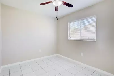 1112 21st Street E, Palmetto, FL 34221 - Photo 9