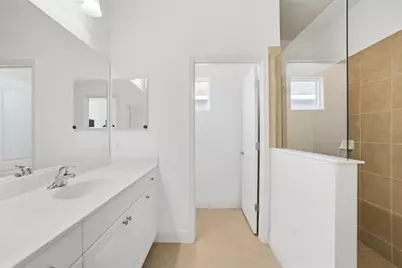 7526 Ridgelake Circle, Bradenton, FL 34203 - Photo 17