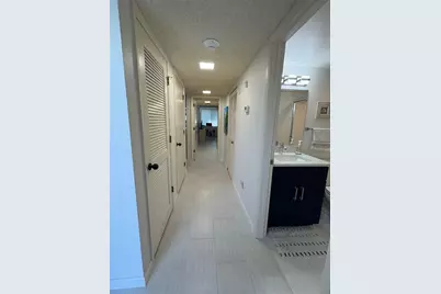 618 Bayport Way Bayport Way #618, Longboat Key, FL 34228 - Photo 25