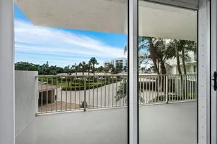 2301 Gulf of Mexico Dr, Longboat Key, FL 34228 - Photo 23