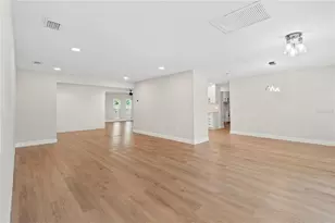 2833 Valley Forge St, Sarasota, FL 34231 - Photo 19