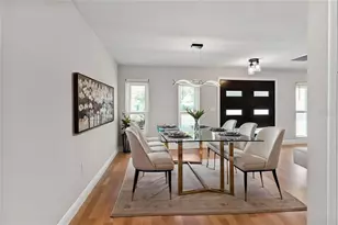 2833 Valley Forge St, Sarasota, FL 34231 - Photo 9