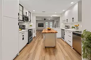 2833 Valley Forge St, Sarasota, FL 34231 - Photo 21