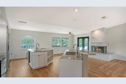 521 Cummings Street, Sarasota, FL 34242 - Photo 15