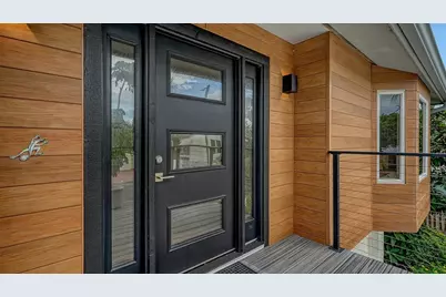 521 Cummings Street, Sarasota, FL 34242 - Photo 5