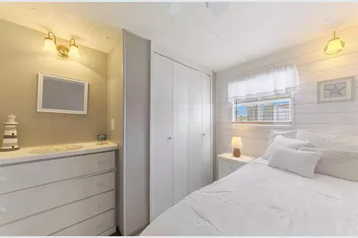 259 Inner Drive E, Venice, FL 34285 - Photo 19