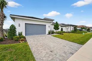 8950 Baroque Ter, Sarasota, FL 34240 - Photo 3