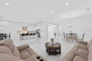 8950 Baroque Ter, Sarasota, FL 34240 - Photo 11