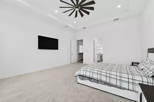 8950 Baroque Ter, Sarasota, FL 34240 - Photo 35