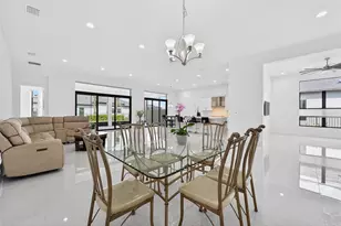 8950 Baroque Ter, Sarasota, FL 34240 - Photo 9