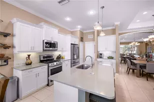 1727 86th St NW, Bradenton, FL 34209 - Photo 9