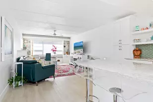 3802 Gulf of Mexico Dr, Longboat Key, FL 34228 - Photo 9