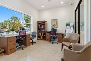 3802 Gulf of Mexico Dr, Longboat Key, FL 34228 - Photo 35