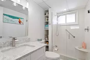 3802 Gulf of Mexico Dr, Longboat Key, FL 34228 - Photo 23