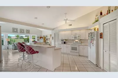 6803 Drewrys Bluff, Bradenton, FL 34203 - Photo 15