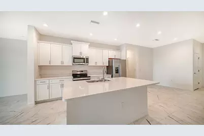 2357 Washington Palm Court, Bradenton, FL 34212 - Photo 13