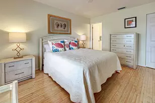 1041 Capri Isles Blvd, Venice, FL 34292 - Photo 15