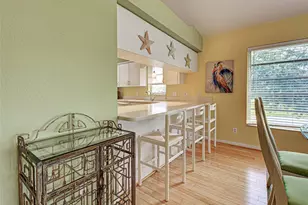 1041 Capri Isles Blvd, Venice, FL 34292 - Photo 7