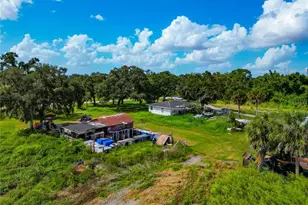 301 E Rd, Sarasota, FL 34240 - Photo 25