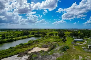 301 E Rd, Sarasota, FL 34240 - Photo 17