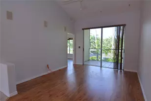 8355 Glen Rose Way, Sarasota, FL 34238 - Photo 5