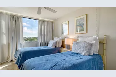 5855 Midnight Pass Road #404, Sarasota, FL 34242 - Photo 17