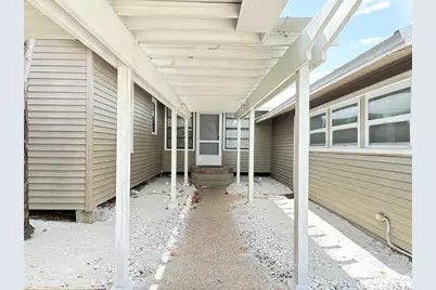 2823 Gulf Of Mexico Drive, Longboat Key, FL 34228 - Photo 35