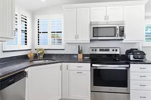 2823 Gulf of Mexico Dr, Longboat Key, FL 34228 - Photo 9