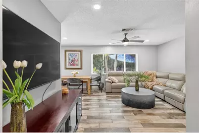 1884 Southpointe Drive, Sarasota, FL 34231 - Photo 11